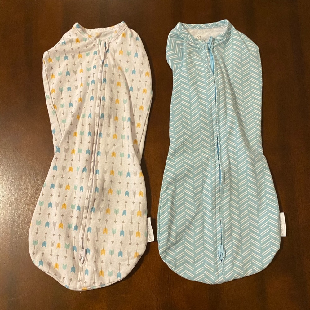 2 Swaddle Me Newborn Zip Up Pods